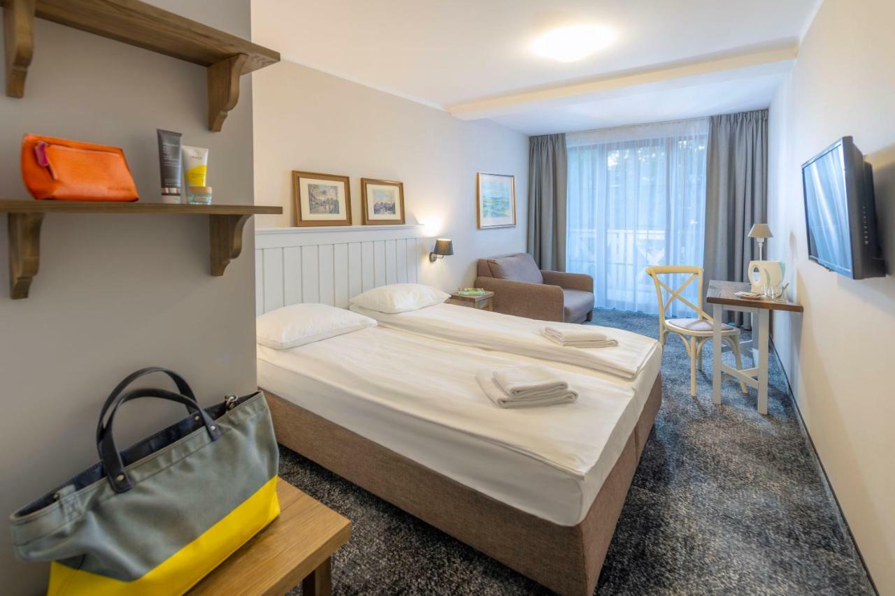 Neptuno & Aparthotel